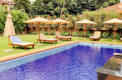 No.5 Boutique Hotel - Bush2City